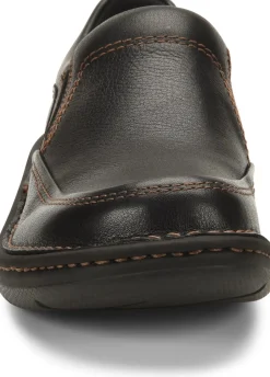 Store Born Shoes Blast Iii