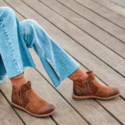 Clearance Born Shoes Thia